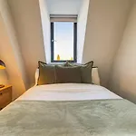 Clarendon Escape - 3 Beds - 3 Bath - Sleeps 6 *