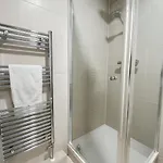 Clarendon Escape - 3 Beds - 3 Bath - Sleeps 6 Apartment