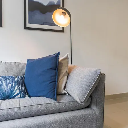 Apartment Clarendon Escape - 3 Beds - 3 Bath - Sleeps 6 Leeds (West Yorkshire)