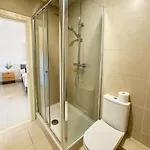 Clarendon Escape - 3 Beds - 3 Bath - Sleeps 6 公寓 *